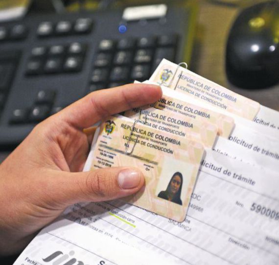 Asesorías y Trámites
